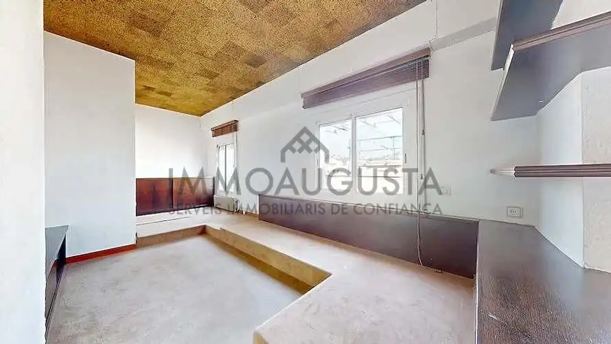 Pis en venda en Barcelona amb Parquet i Terrassa