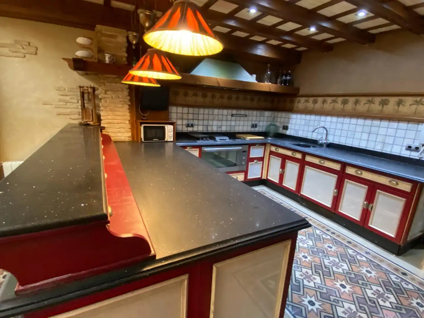 Cocina de Piso en venta en Cádiz con Aire acondicionado