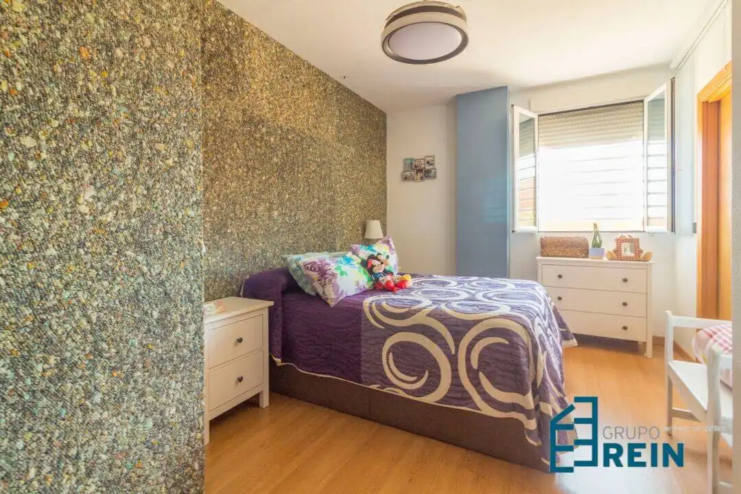 Schlafzimmer von Wohnung zum Verkauf in Cobeja