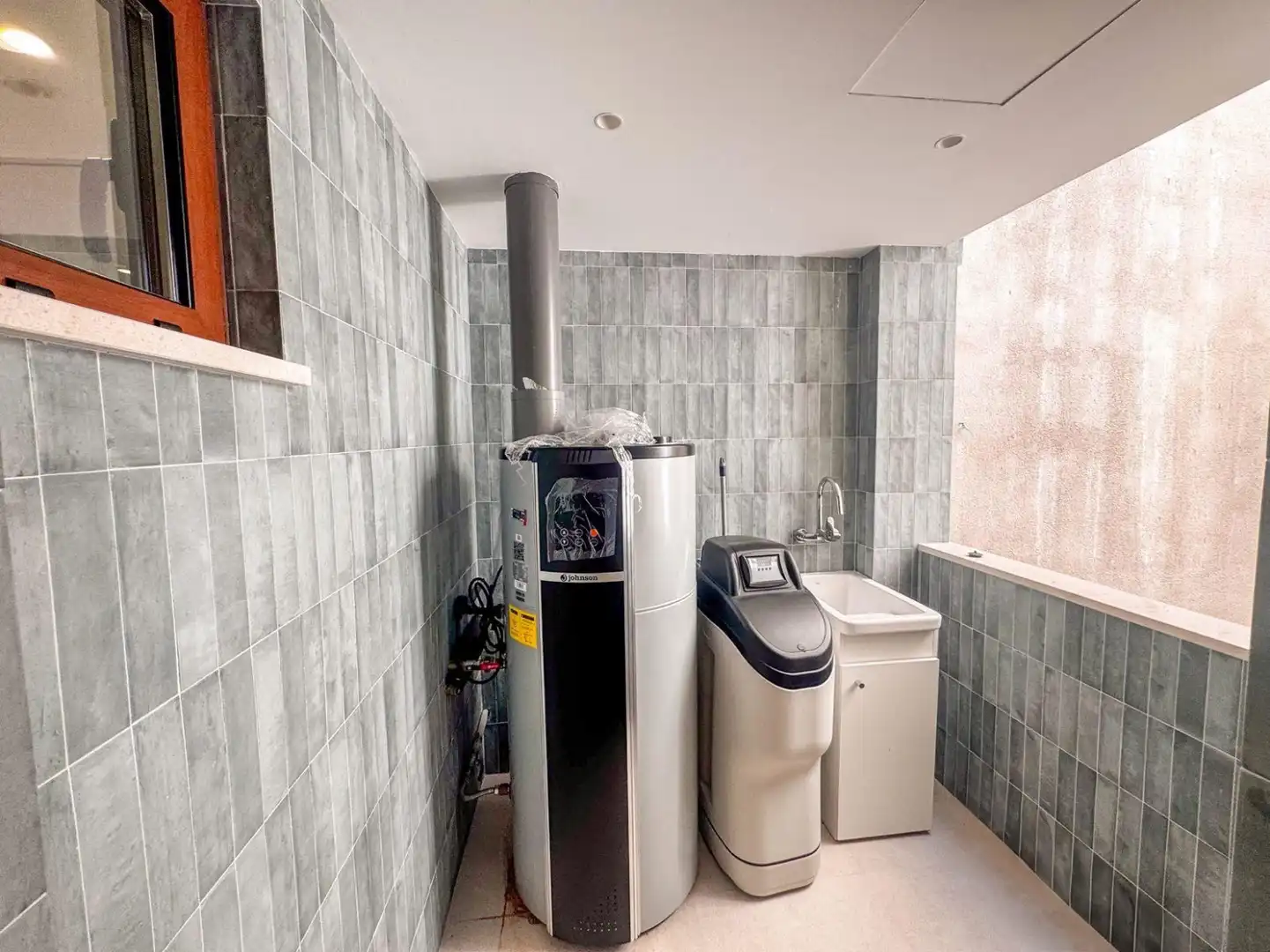 Baño de Piso en venta en Pollença con Aire acondicionado, Calefacción y Terraza