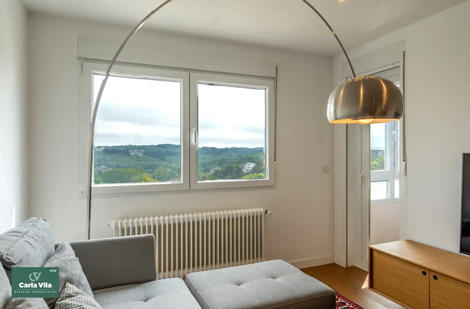 Sala de estar de Piso en venta en Lugo con Calefacción, Parquet y Trastero