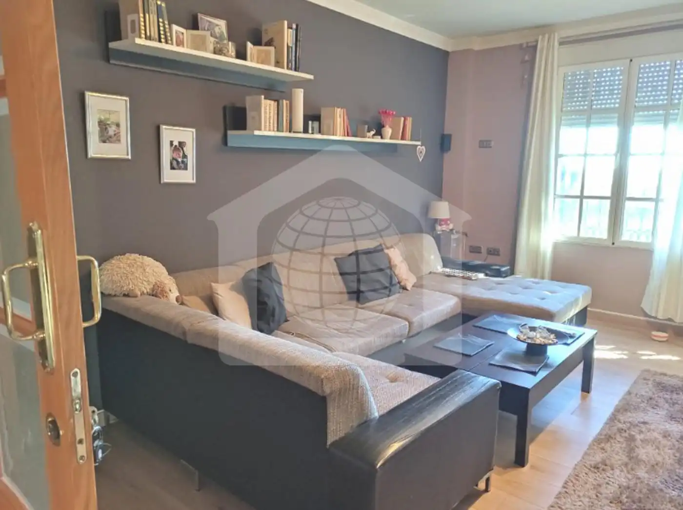 Sala d'estar de Casa o xalet en venda en Alhaurín de la Torre amb Aire condicionat, Jardí privat i Terrassa