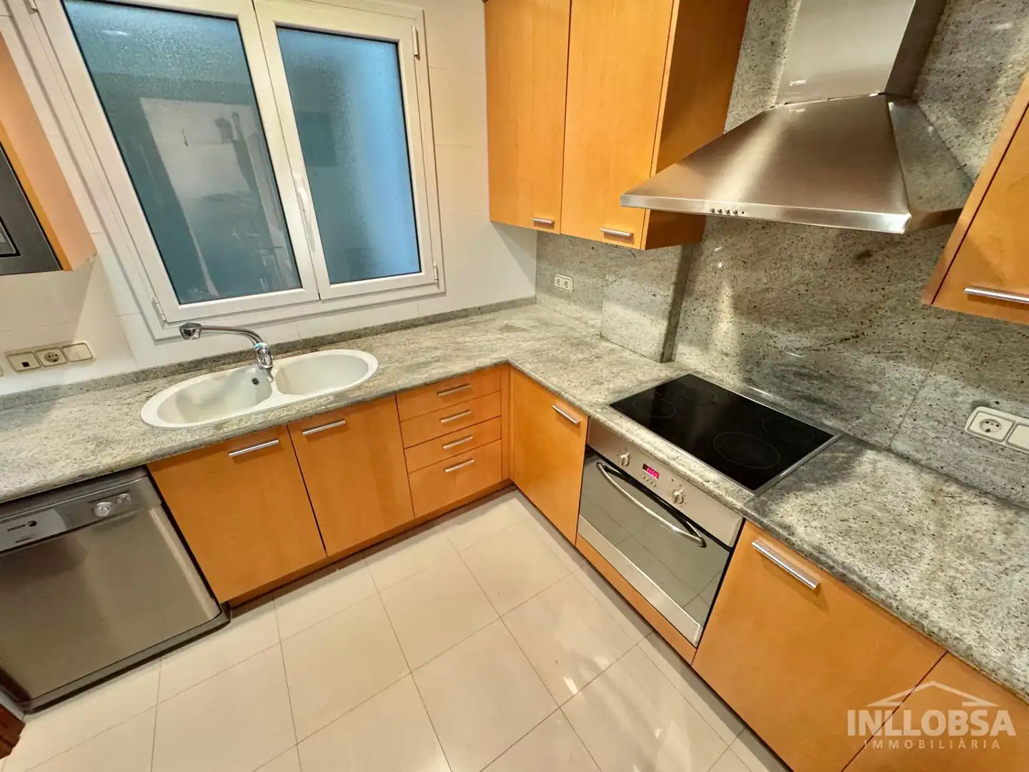 Cocina de Piso de alquiler en Manresa con Aire acondicionado, Calefacción y Parquet