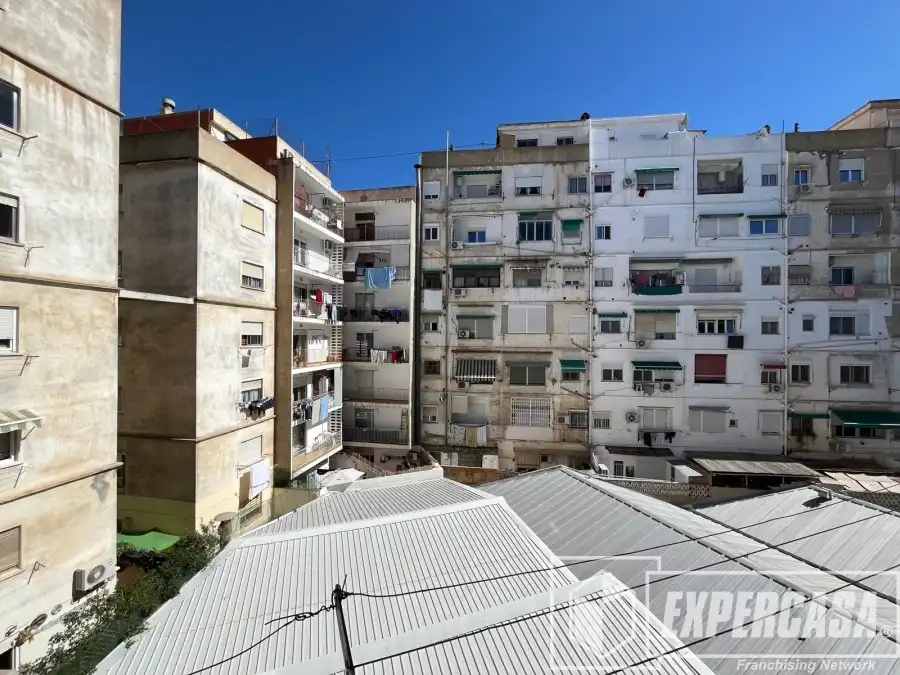 Vista exterior de Piso en venta en Valencia con Aire acondicionado y Trastero