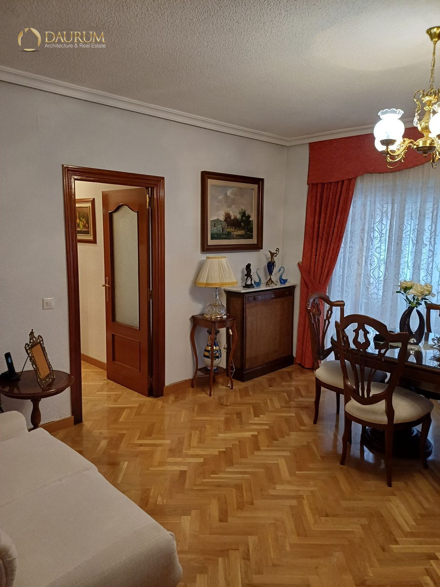 Wohnung zum Verkauf in Getafe mit Klimaanlage, Heizung und Terrasse