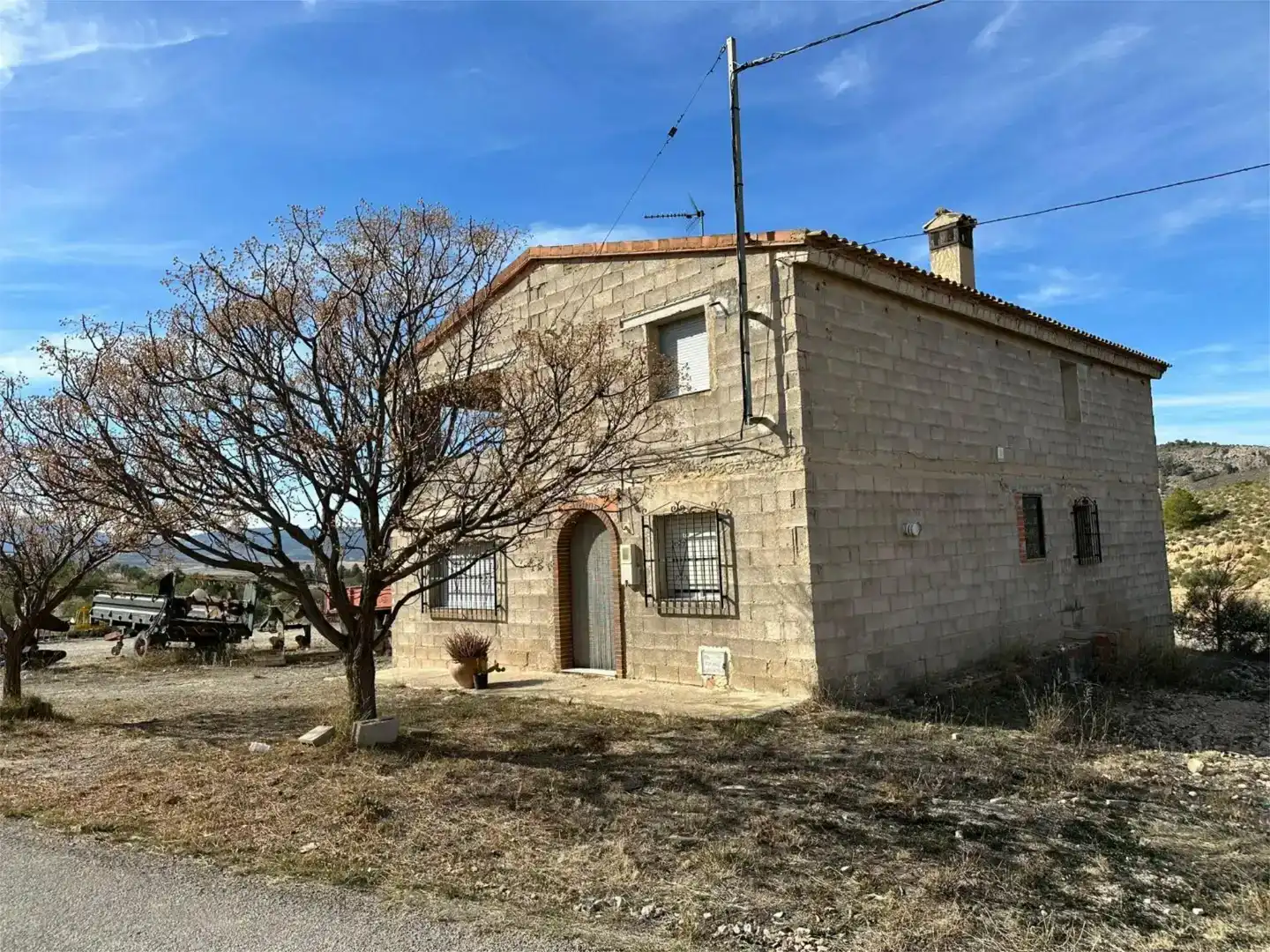 Vista exterior de Piso en venta en Letur con Jardín privado, Trastero y Amueblado