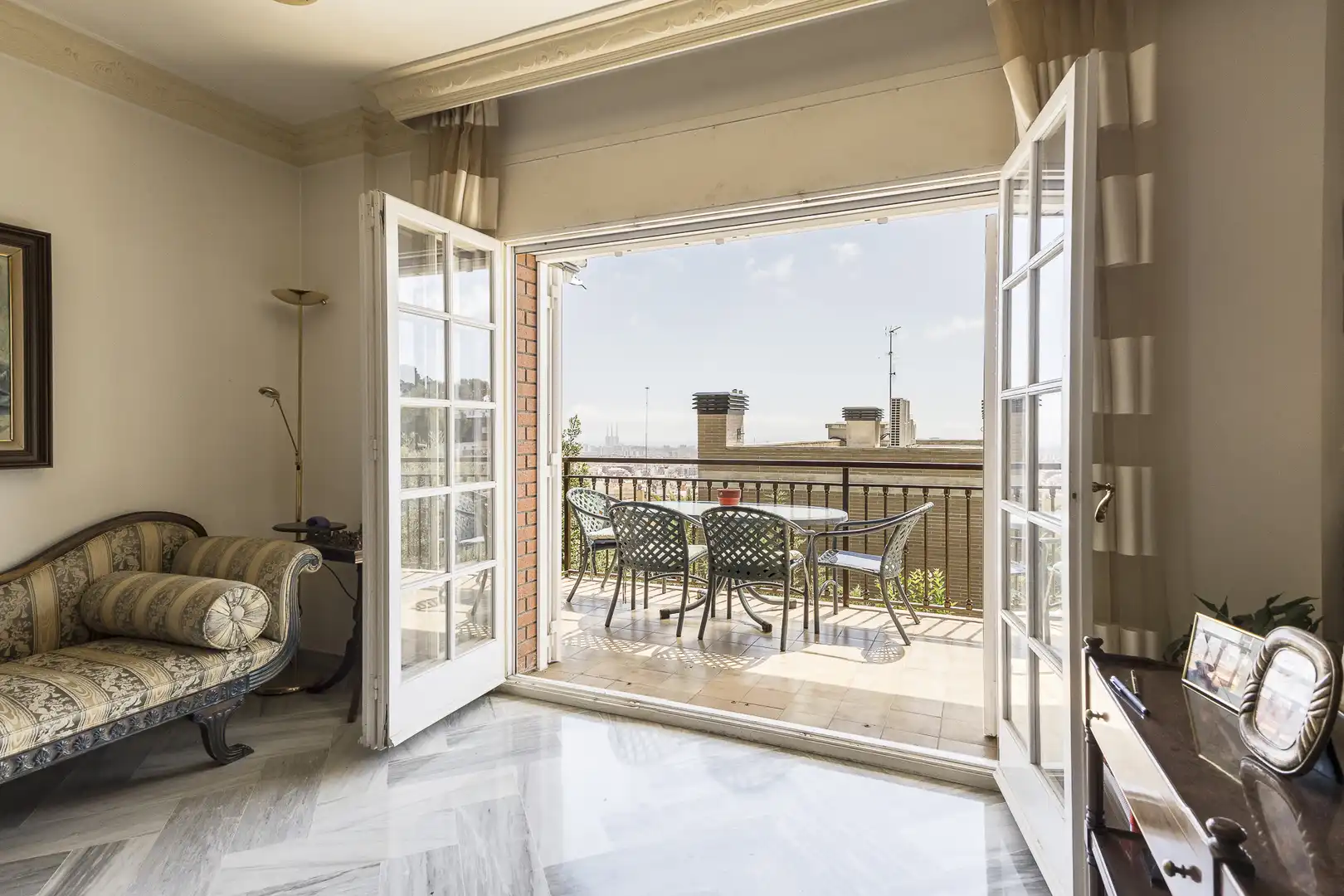 Terraza de Piso en venta en Barcelona con Calefacción, Jardín privado y Terraza