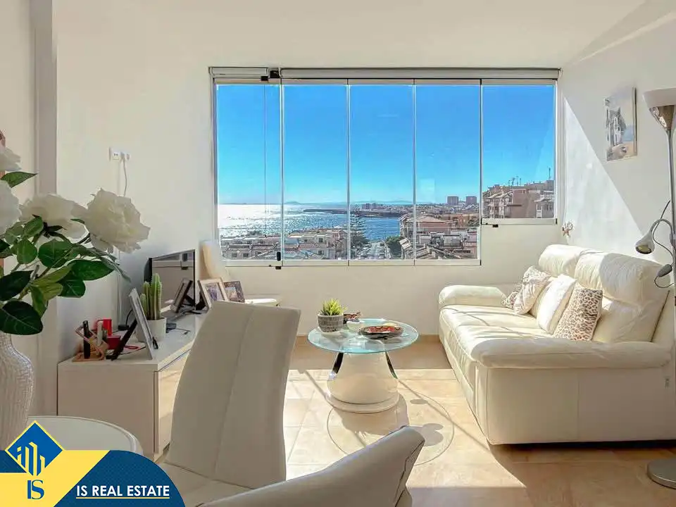Apartment with pool for sale in Playa de los Locos, imagen 4