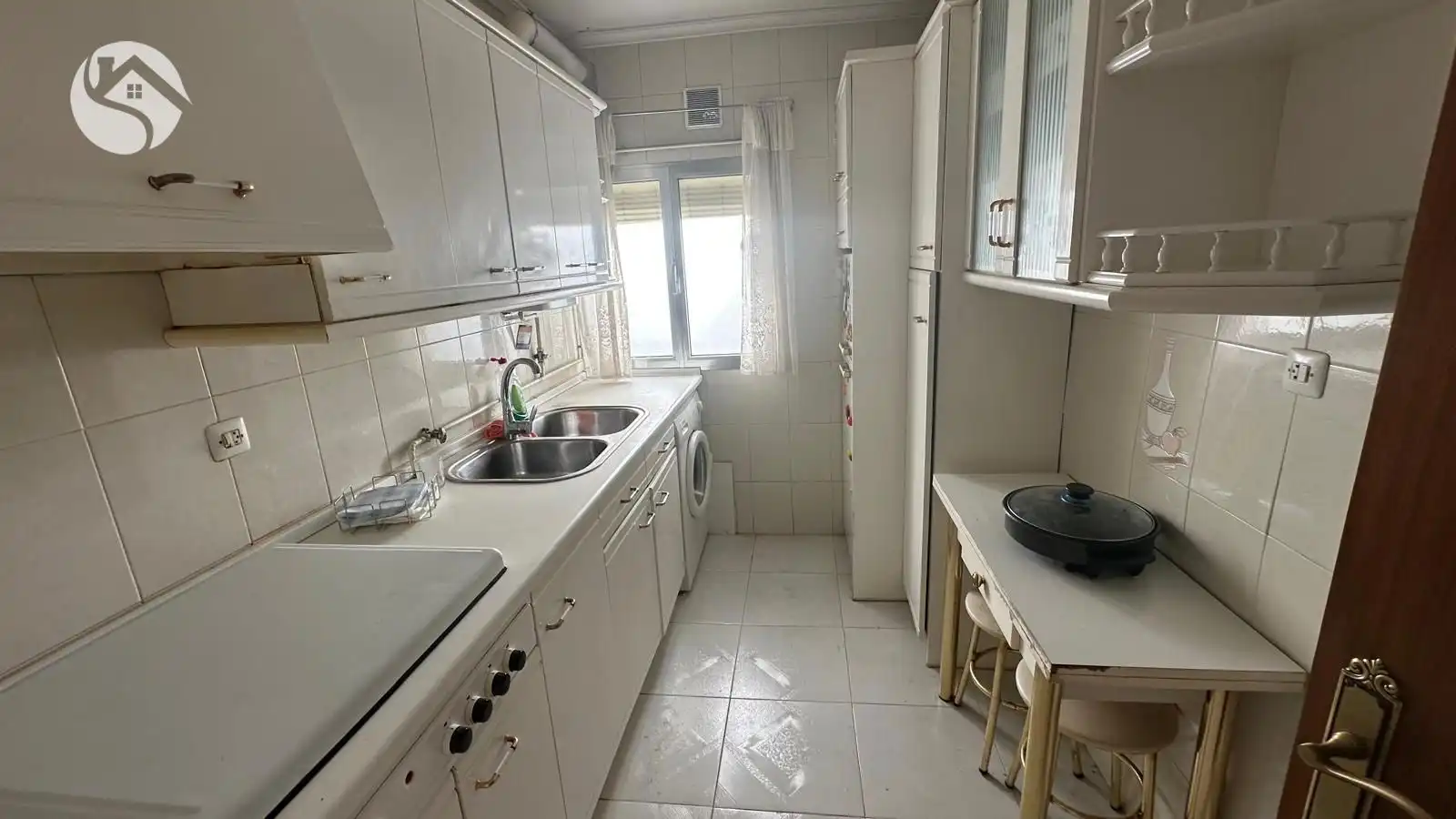Cocina de Piso en venta en Cuenca con Calefacción, Trastero y Amueblado
