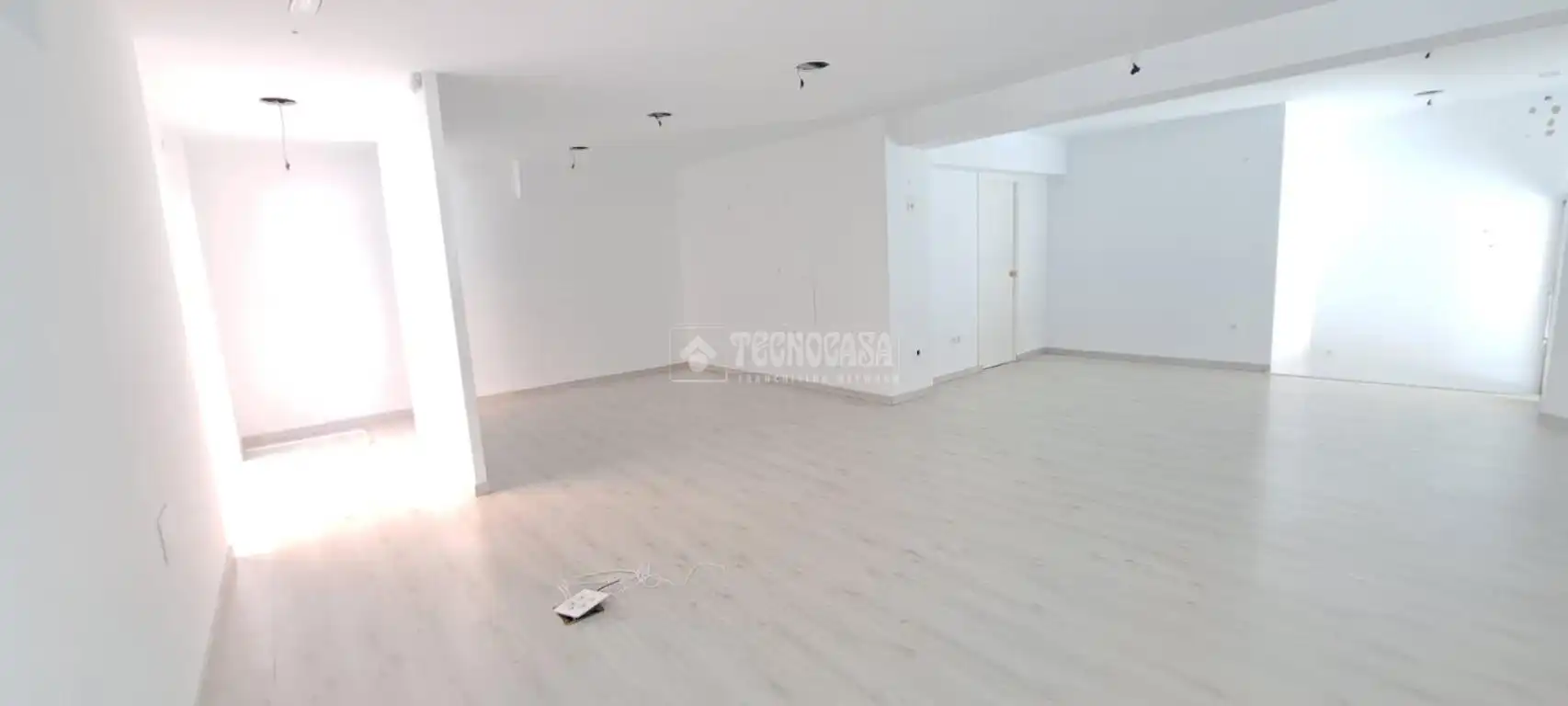 Commercial properties for sale in Ávila  with Parquet flooring and Alarm