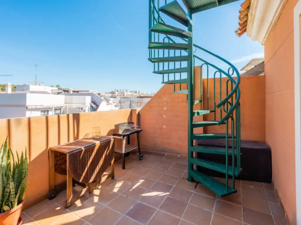 Terrassa de Àtic de lloguer en Rincón de la Victoria amb Terrassa i Moblat
