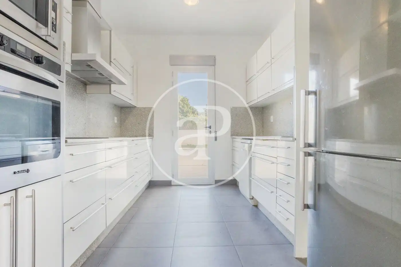 Cocina de Casa o chalet en venta en Moncada con Aire acondicionado, Calefacción y Jardín privado