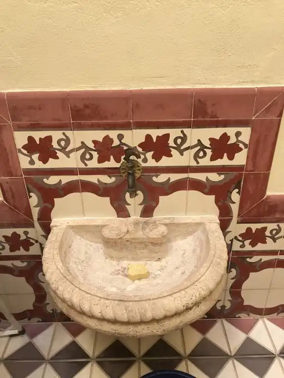 Bathroom of Flat for sale in Lora del Río  with Air Conditioner, Heating and Furnished