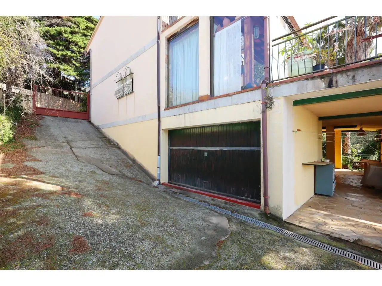 Vista exterior de Casa o xalet en venda en Lloret de Mar amb Calefacció, Jardí privat i Terrassa
