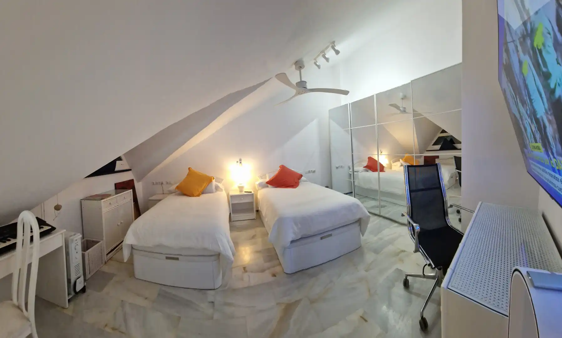 Schlafzimmer von Maisonette zur Miete in Estepona mit Klimaanlage, Terrasse und Schwimmbad