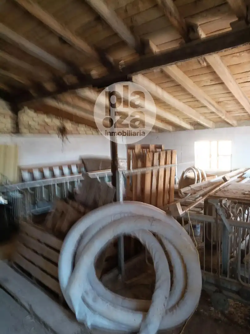 Industrial buildings for sale in Villadiego