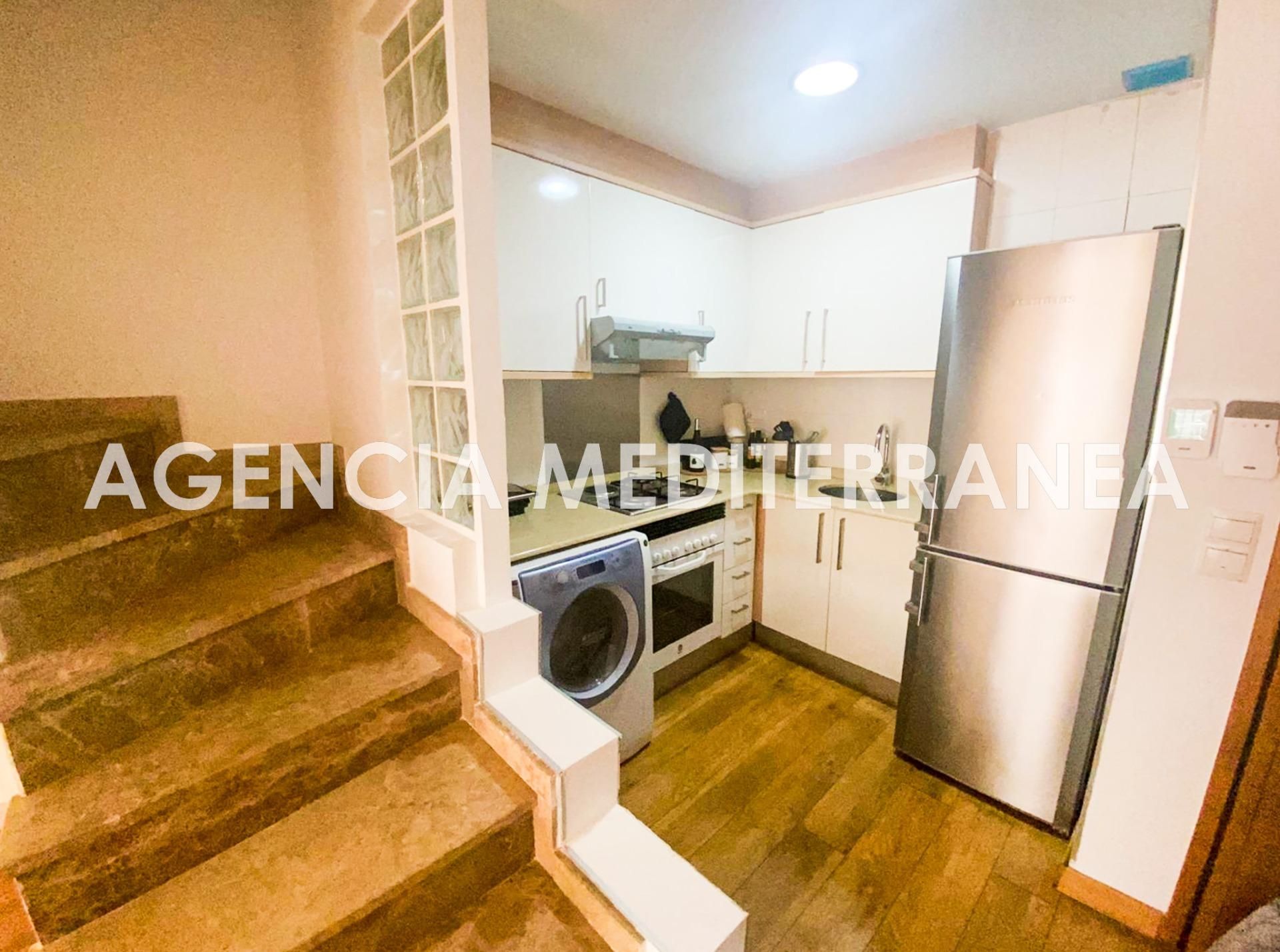 Cuina de Dúplex de lloguer en  Valencia Capital amb Aire condicionat, Calefacció i Balcó