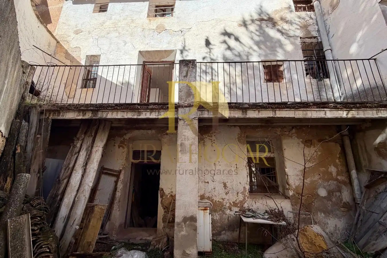 Vista exterior de Casa o chalet en venta en Milmarcos con Terraza, Balcón y Internet