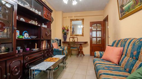 Foto 2 de Pis en venda a Calle de la Mezquita, San Fermín, Madrid