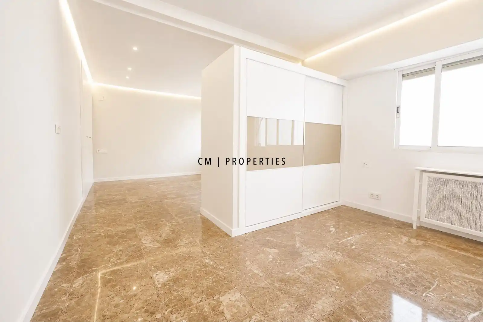 Flat for rent in Valencia  with Air Conditioner, Heating and Terrace