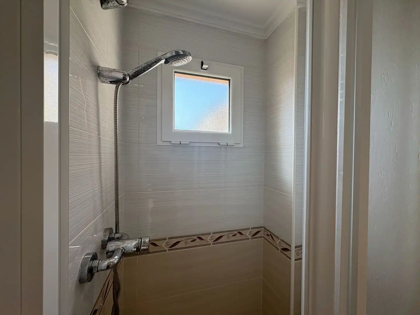 Baño de Piso en venta en Alcoy / Alcoi con Trastero y Amueblado