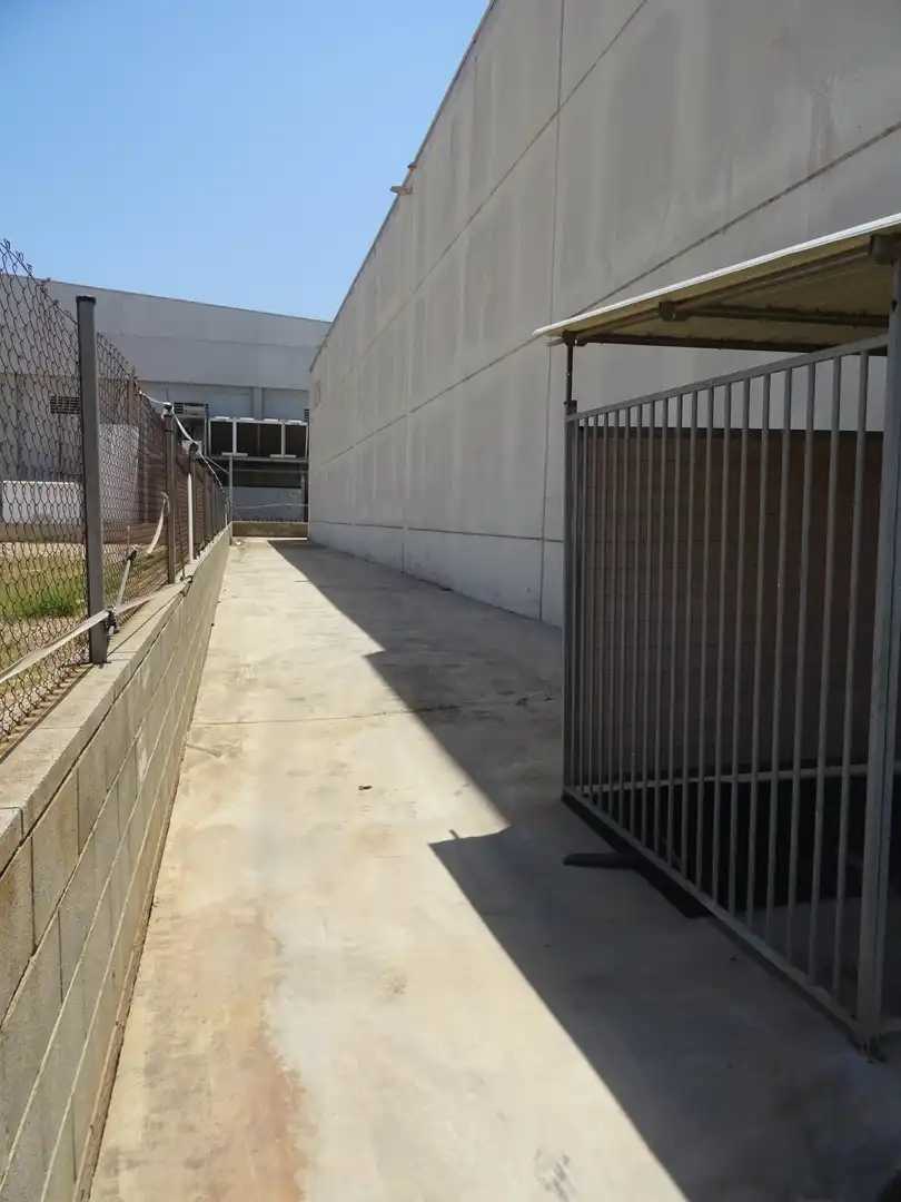 Nave industrial en venta en Algemesí, imagen 2