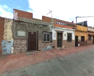 Vista exterior de Finca rústica en venda en La Línea de la Concepción