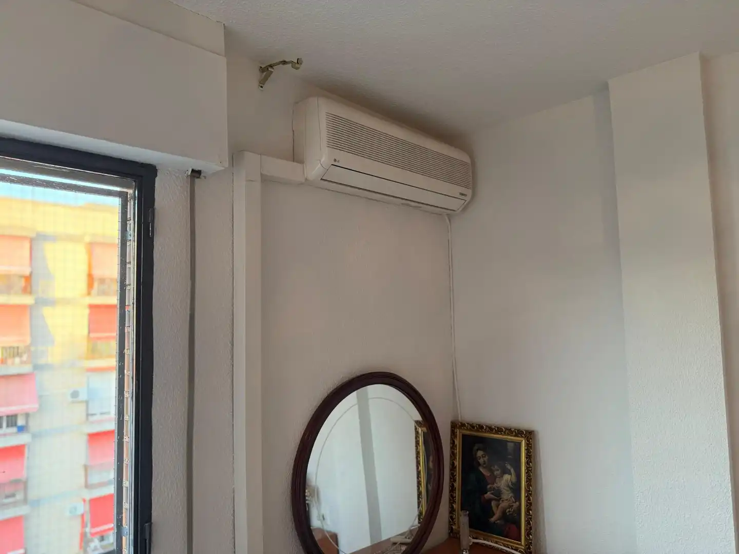Bedroom of Flat for share in Granada  with Air Conditioner, Terrace and Furnished