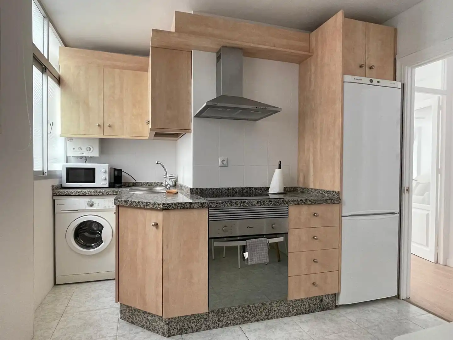 Cocina de Piso de alquiler en Málaga con Aire acondicionado, Amueblado y Lavadora