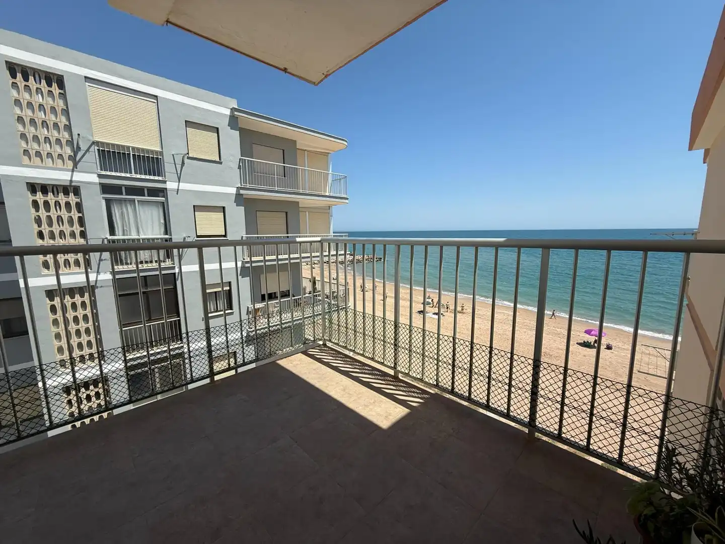 Apartament amb terrassa en venda a Tavernes de la Valldigna, imagen 16