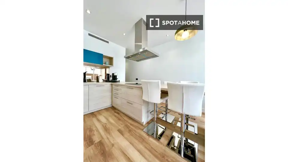 Flat with terrace to rent in Chamberí, imagen 4
