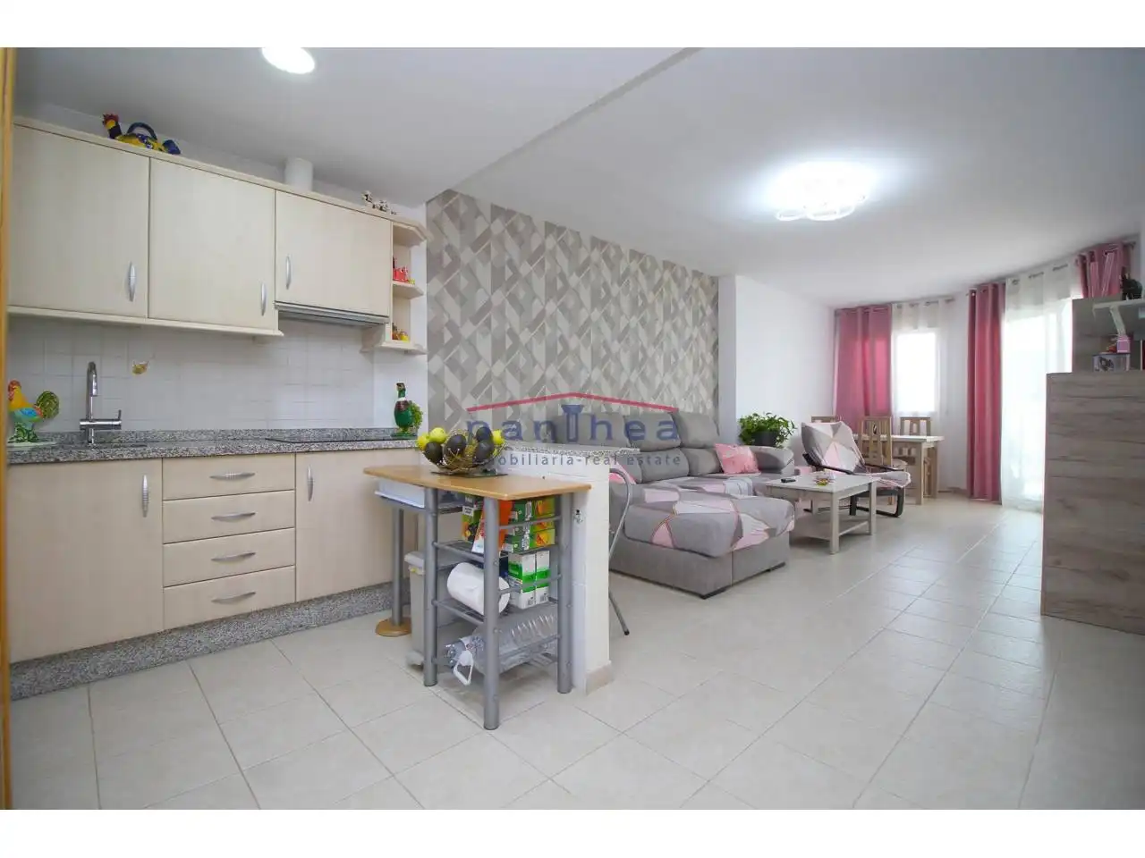 Habitación de Piso en venta en Rincón de la Victoria con Aire acondicionado, Terraza y Piscina comunitaria