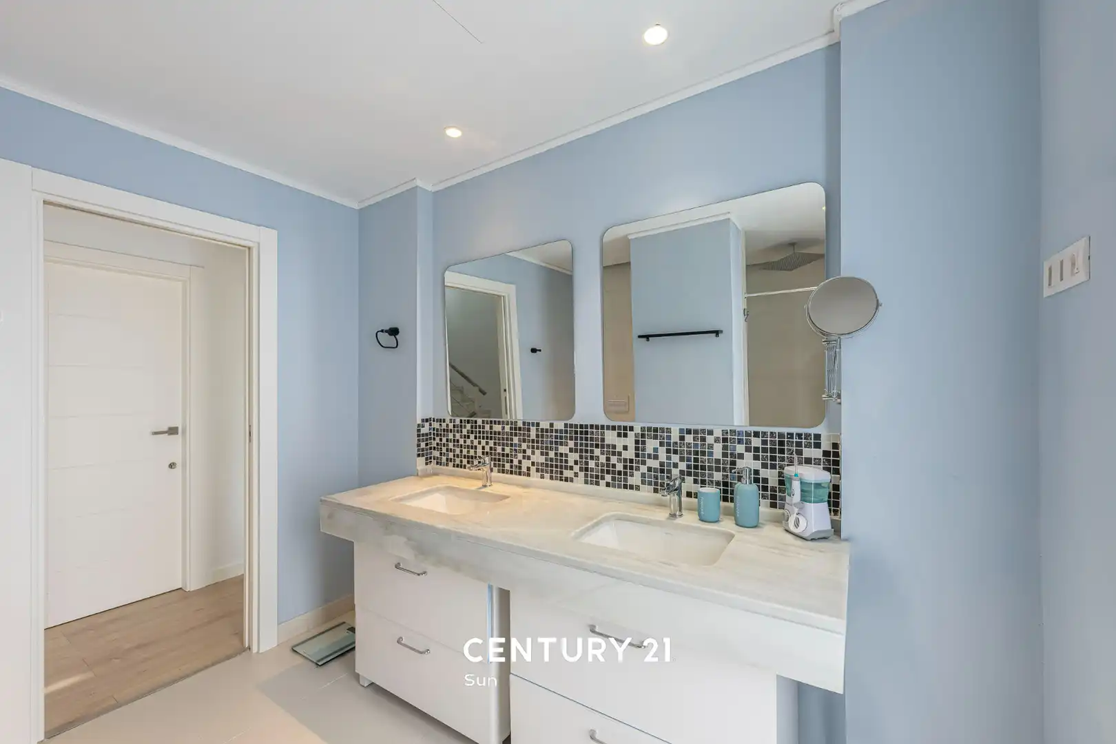 Bathroom of Houses for sale in Benalmádena  with Air Conditioner and Furnished