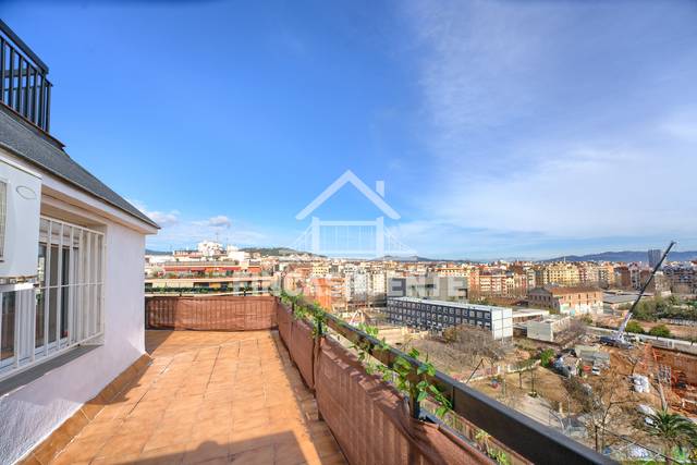 Ático en Venta en Fort Pienc