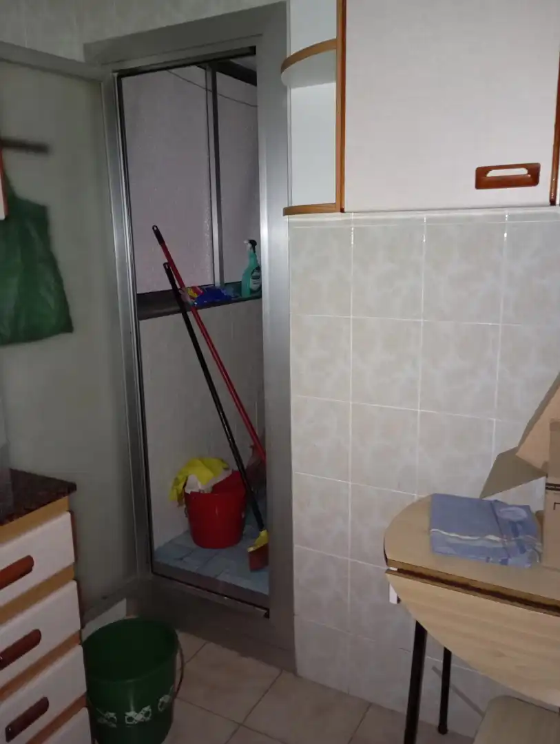 Badezimmer von Wohnung zum Verkauf in Barcelona mit Balkon