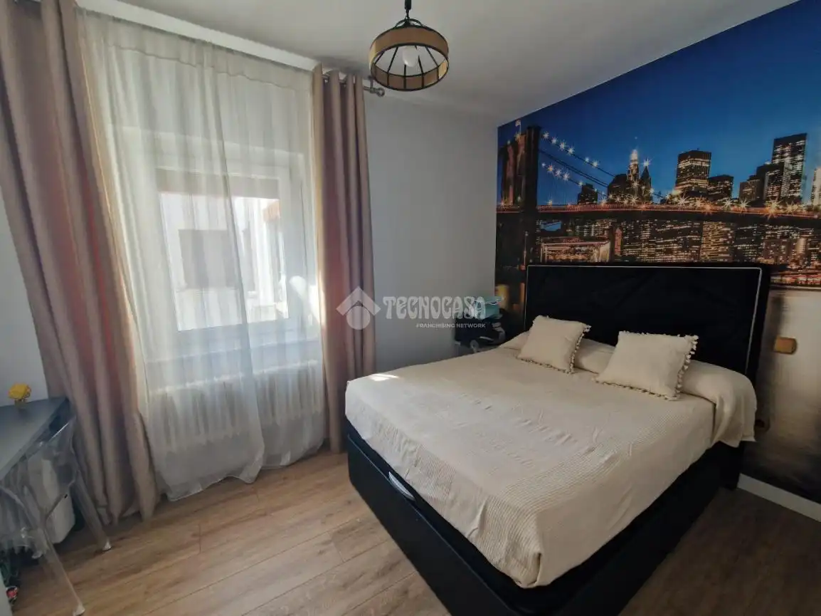 Habitación de Piso en venta en Palencia con Aire acondicionado, Calefacción y Parquet