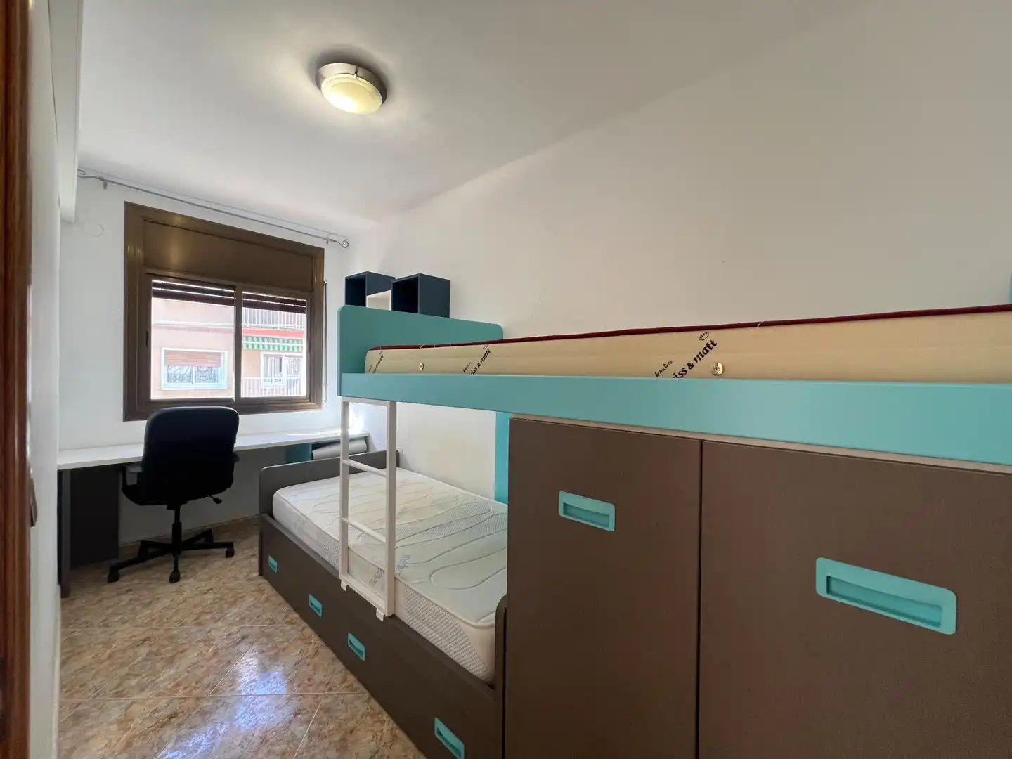 Bedroom of Flat for sale in L'Hospitalet de Llobregat  with Air Conditioner, Heating and Furnished