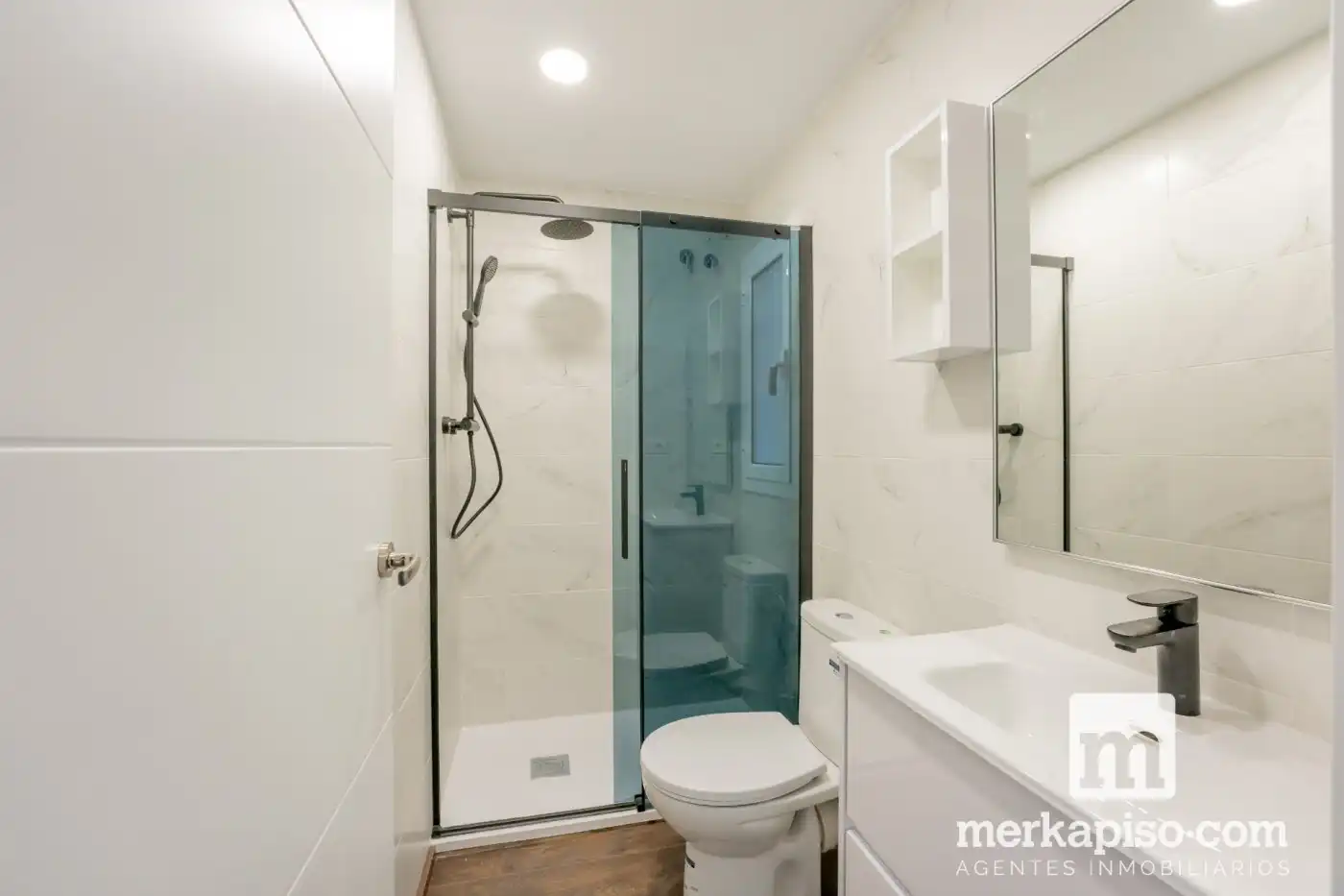 Flat for sale in Centre, imagen 4