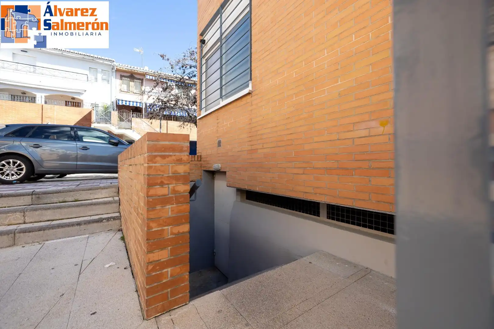 Vista exterior de Pis en venda en Albolote amb Aire condicionat i Traster