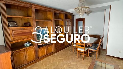 Photo 5 of Flat for rent in De Faustino Osorio, Lucero, Madrid Capital