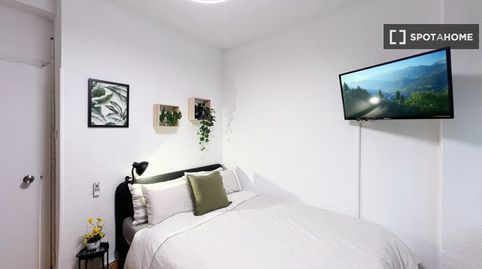 Photo 2 of Room in Quintana, Madrid Capital