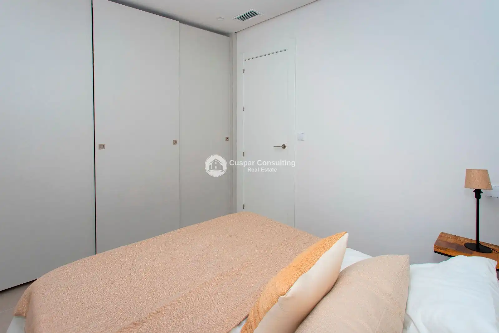Habitación de Apartamento en venta en Santa Pola con Calefacción, Terraza y Trastero