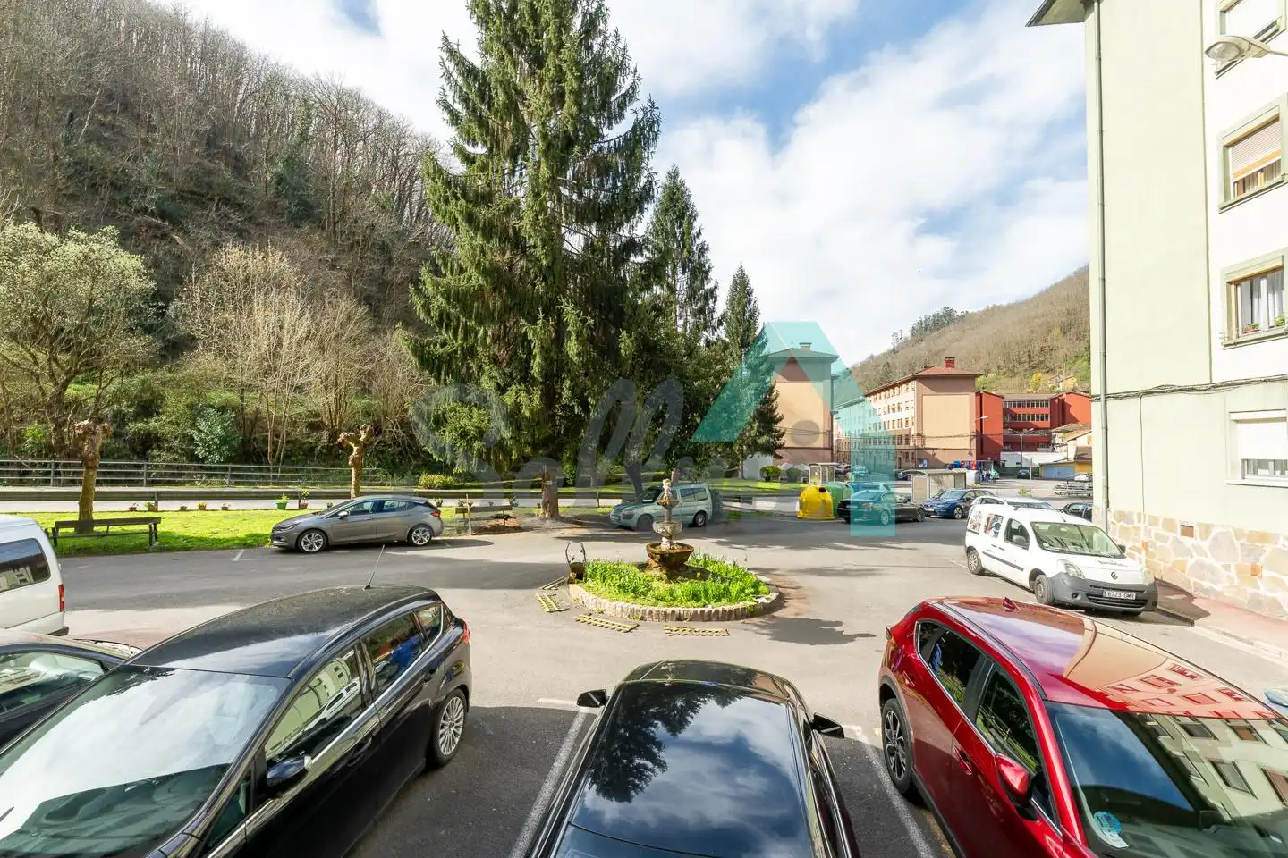 Parking de Planta baja en venta en Mieres (Asturias) con Calefacción, Trastero y Amueblado