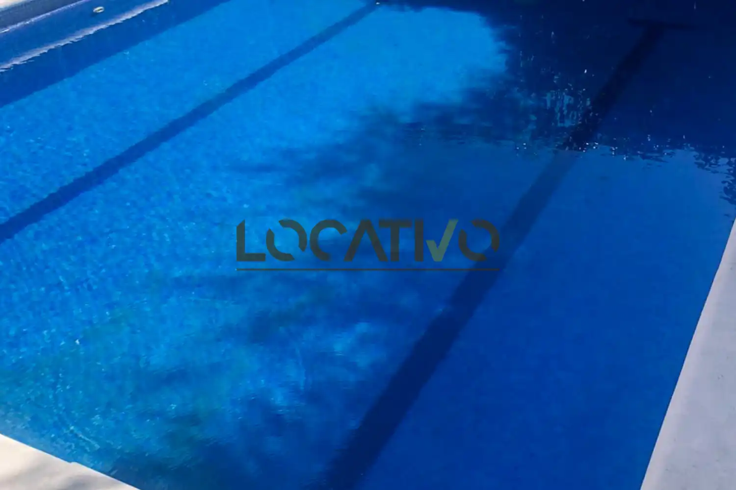 Piscina de Casa o xalet en venda en Navas del Rey amb Calefacció, Jardí privat i Traster