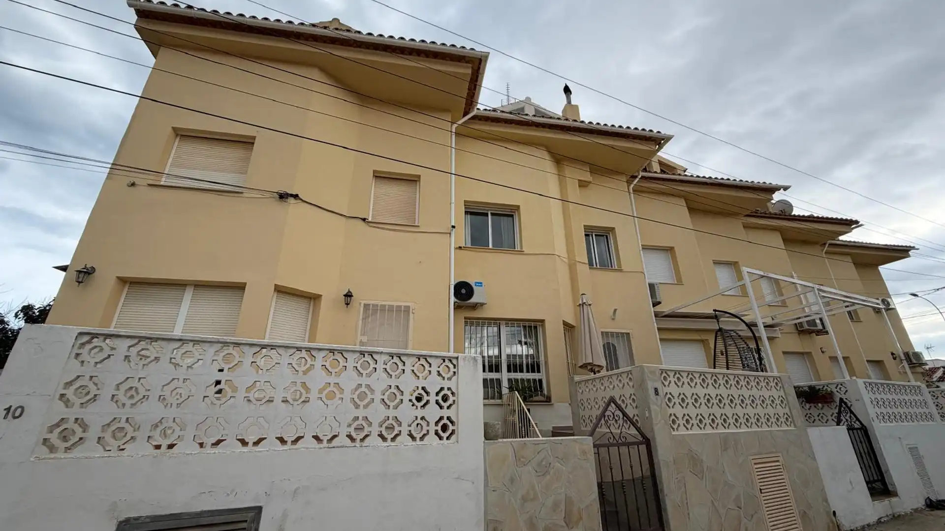 Casa adosada en venta en Els Poblets