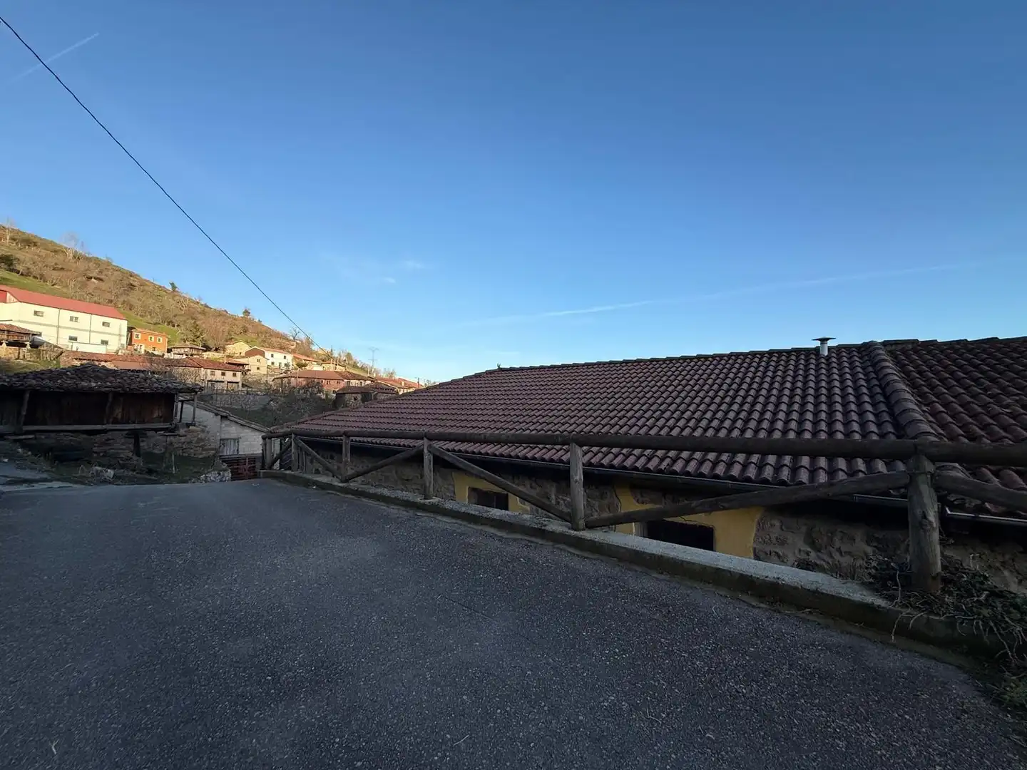 Außenansicht von Country house zum Verkauf in Teverga mit Möbliert