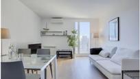 Sala d'estar de Pis en venda en  Barcelona Capital amb Aire condicionat, Calefacció i Balcó