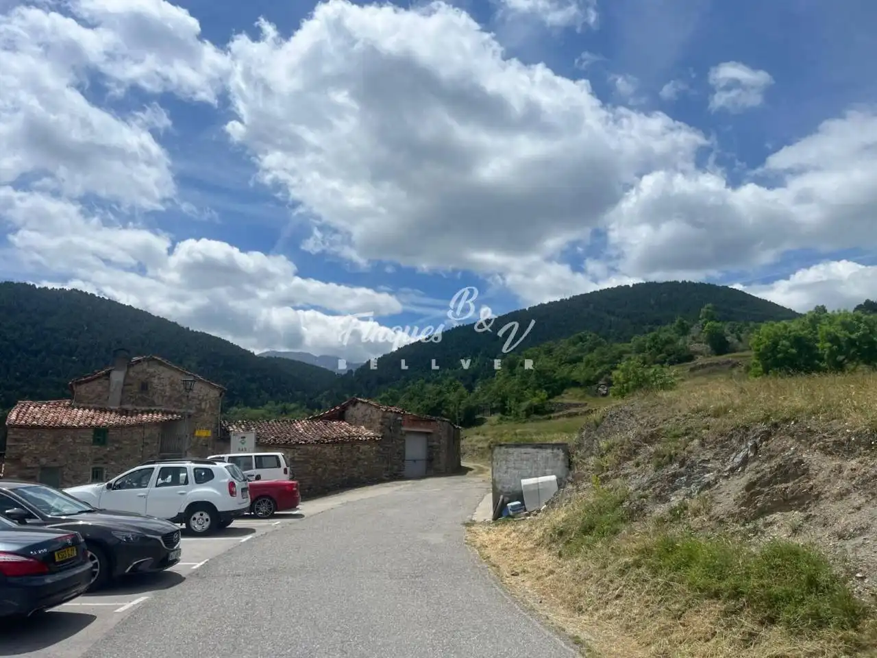 Casa o xalet en venda en El Pont de Bar amb Calefacció, Jardí privat i Parquet