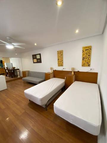 Estudio en Alquiler en Calle RAFAEL ESCOLANO, 54 en San Gabriel