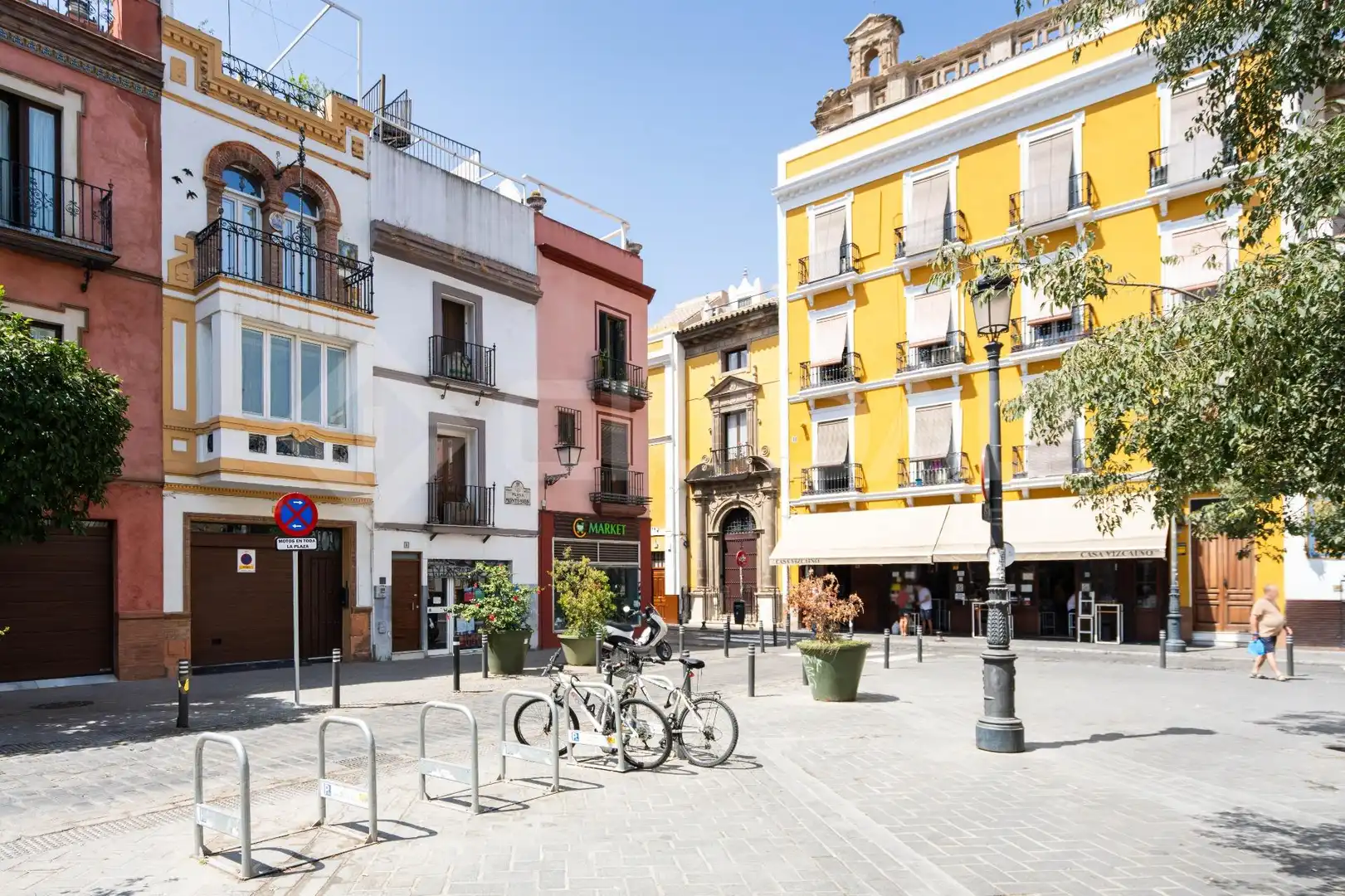 Vista exterior de Piso en venta en Sevilla
